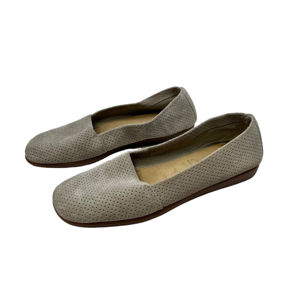 AEROSOLES Gray Perforated Flats